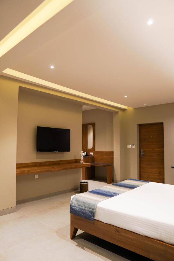 Cosmique Clarks Inn Suites Goa Madgaon Luaran gambar