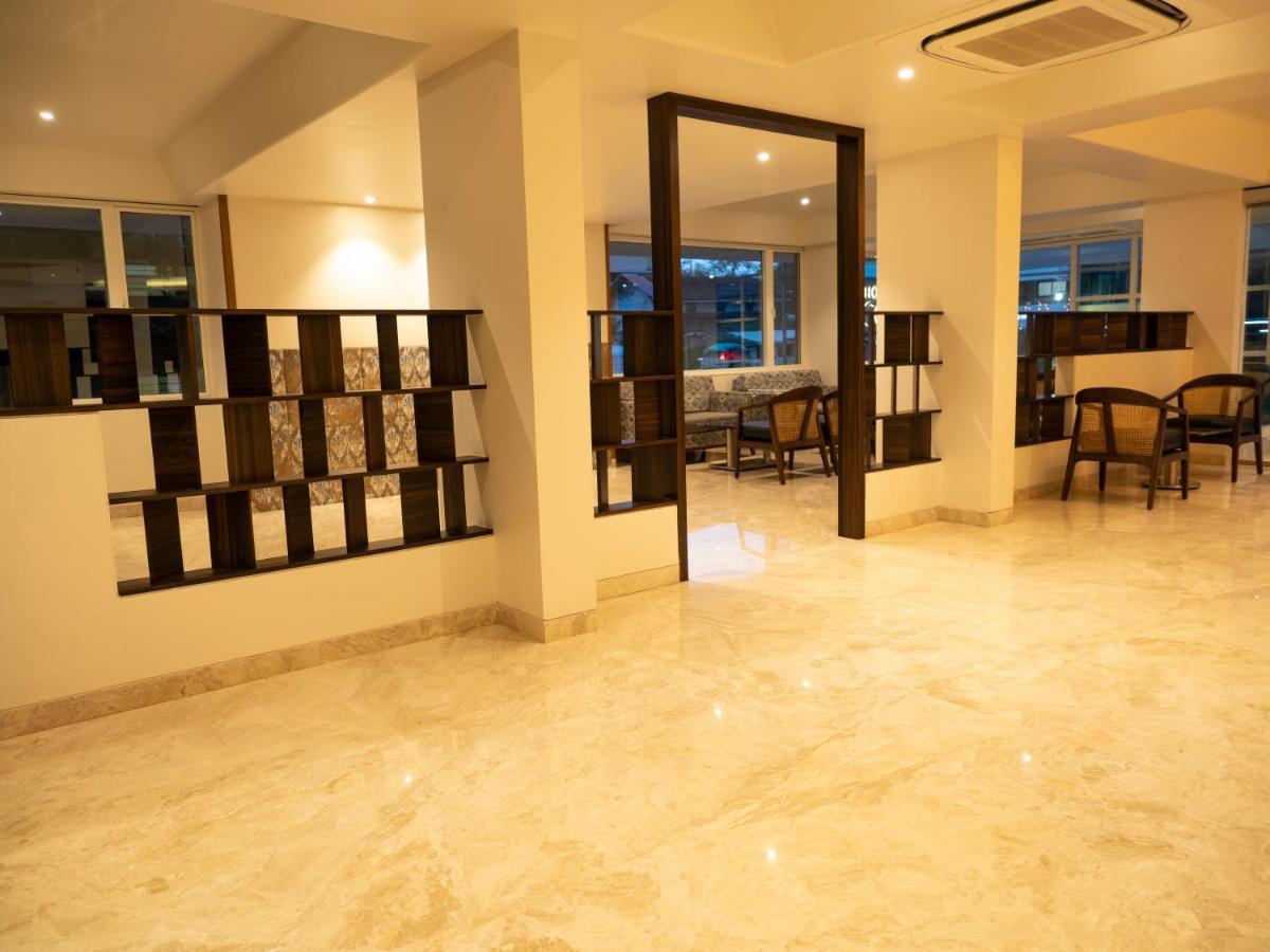Cosmique Clarks Inn Suites Goa Madgaon Luaran gambar